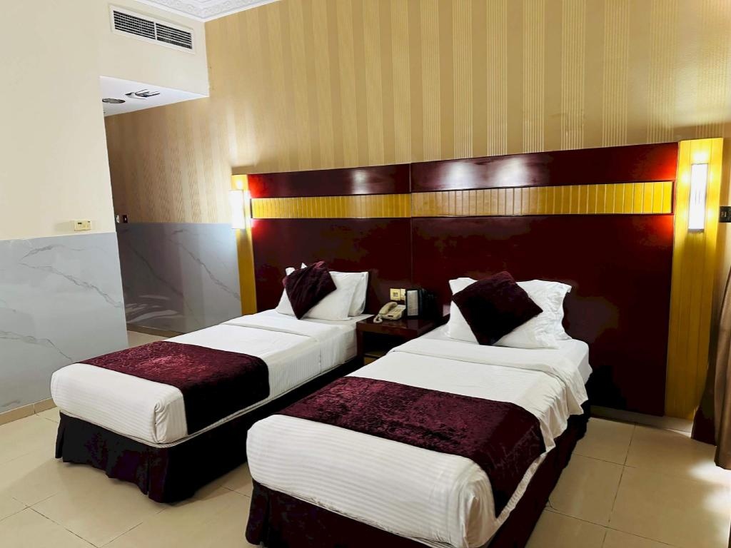 Palette Phoenix Hotel  Rooms  Standard Twin Bed 24