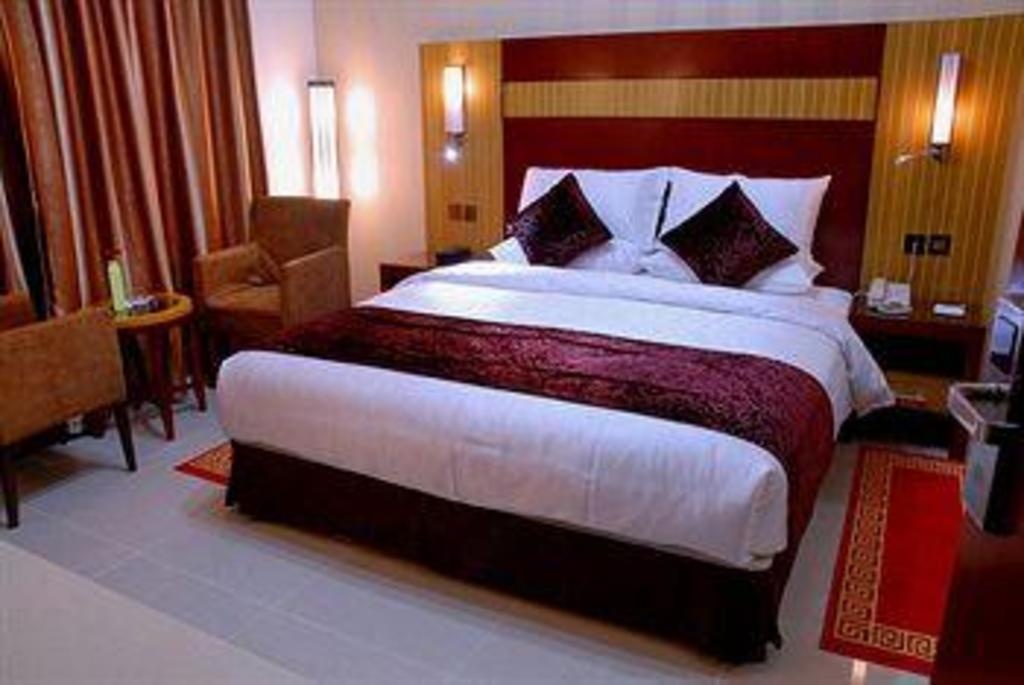 Palette Phoenix Hotel  Rooms  Rooms Image 57 57