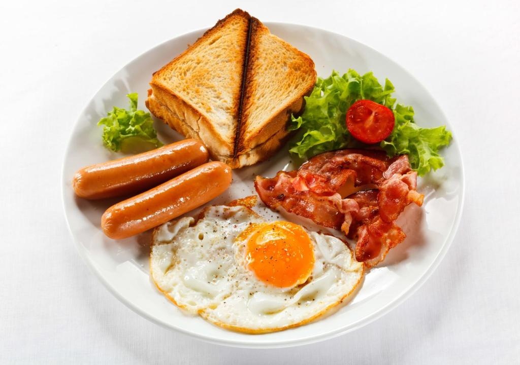 Regal Peninsula Hotel  Dining  Dining Image 4 4