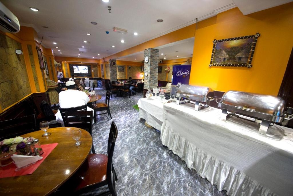 White Fort Hotel  Dining  Food And Beverages 3