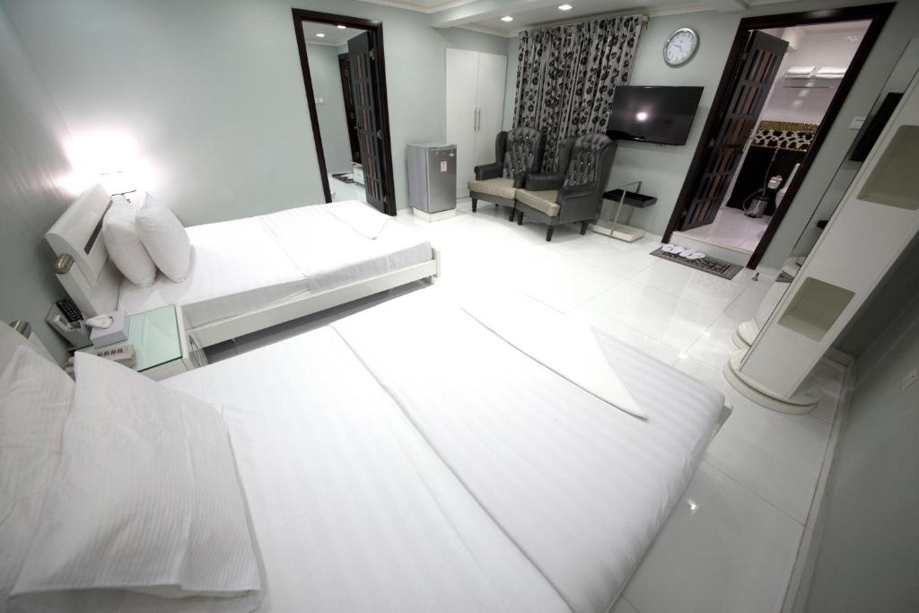 White Fort Hotel  Rooms  Rooms Image 17 17
