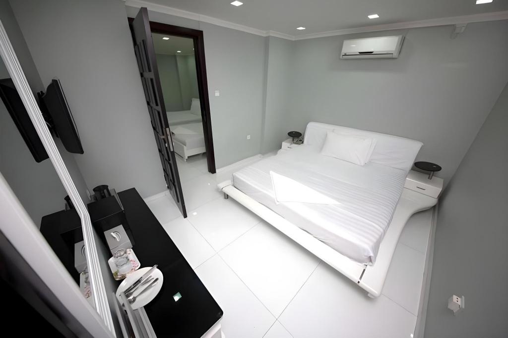 White Fort Hotel  Rooms  Rooms Image 29 29