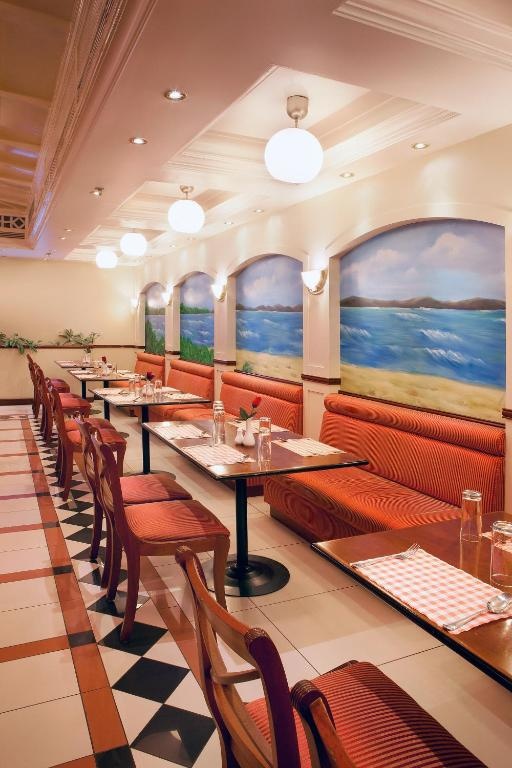 Landmark Hotel  Dining  Restaurant 1