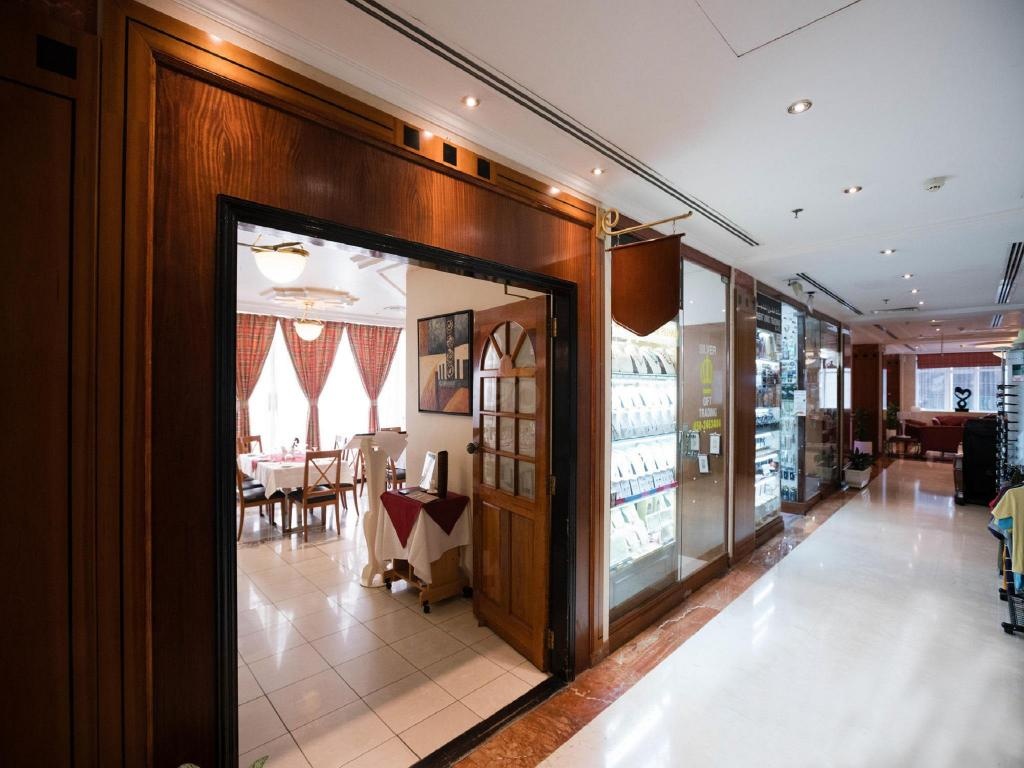 Landmark Hotel  Property Views  Interior View 8