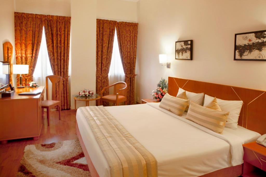 Landmark Hotel  Rooms  Rooms Image 5 5