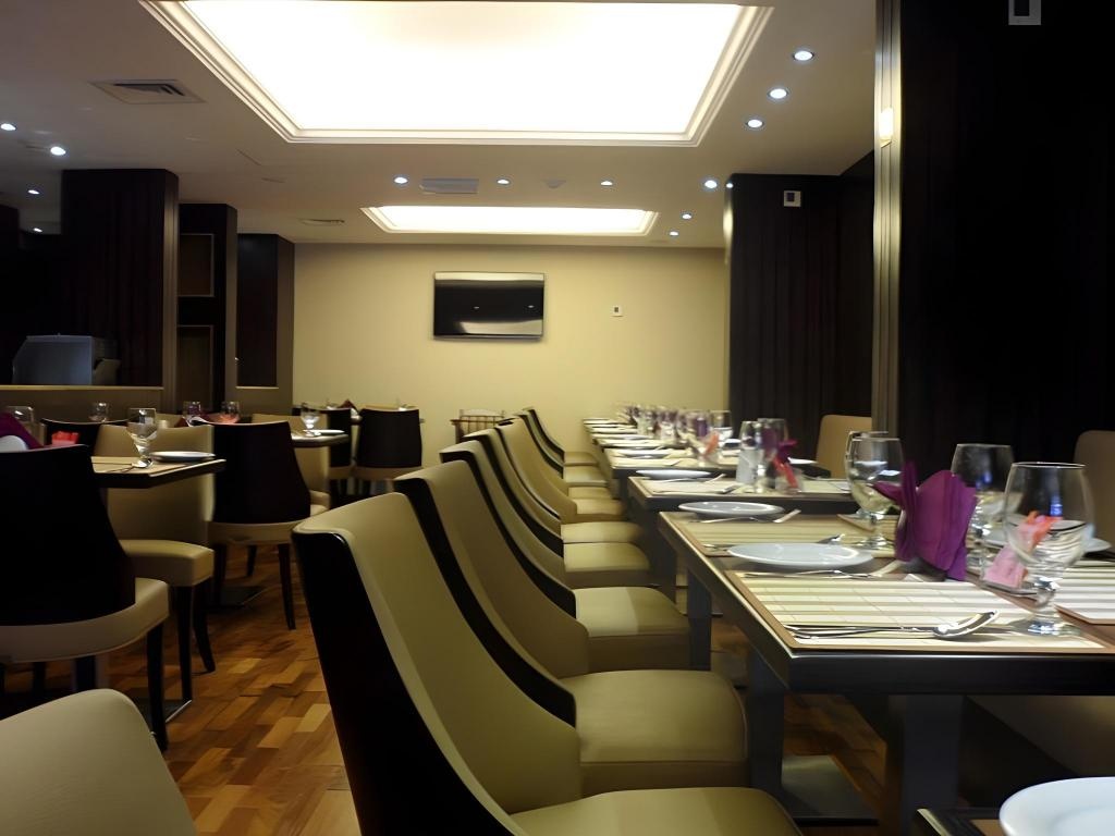 Mark Inn Hotel Deira  Dining  Restaurant 1