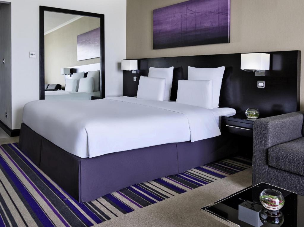 Pullman Dubai Creek City Centre  Rooms  Family Room King Size Bed Bed 10