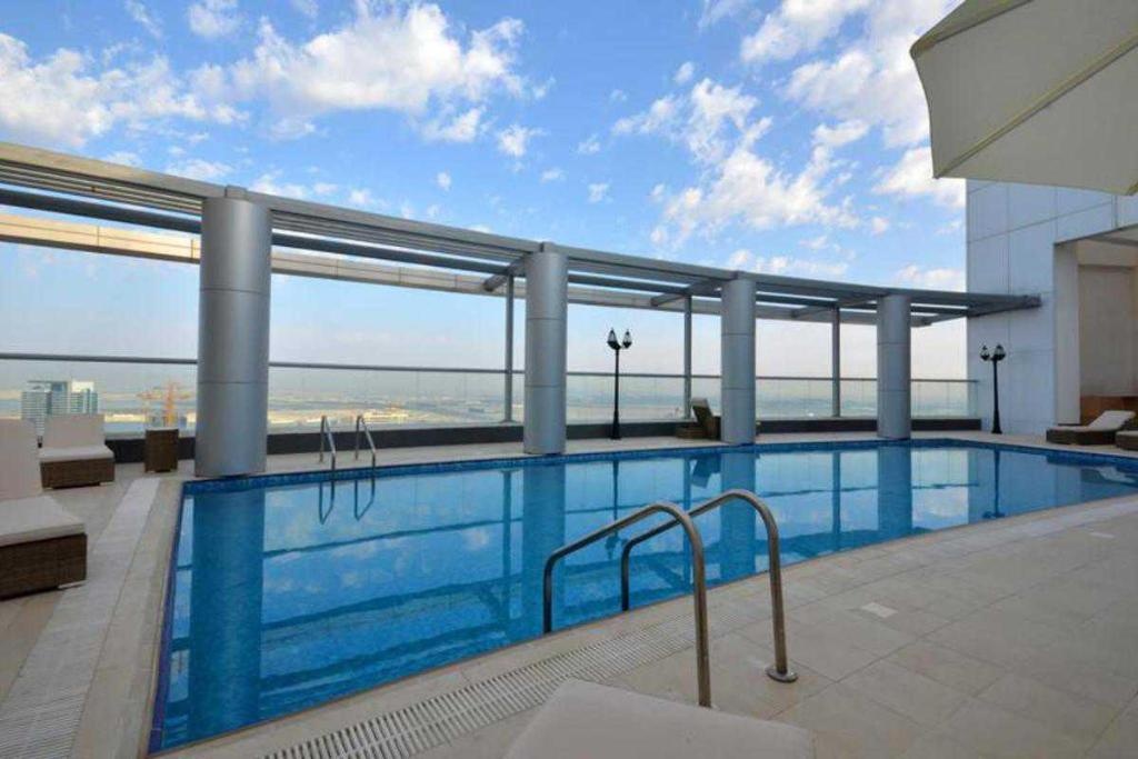 Nice Studio Walking Distance To Dubai Mall  Facilities  Facilities Image 3 3