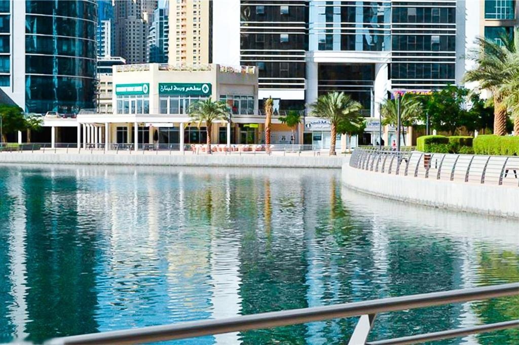 Jumeirah Lake Towers Goldcrest  Property Views  Property Views Image 1 1
