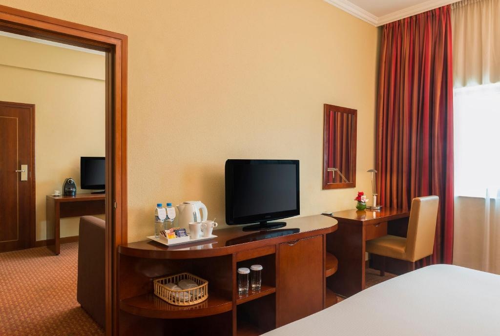 Coral Dubai Deira Hotel  Rooms  Rooms Image 15 15