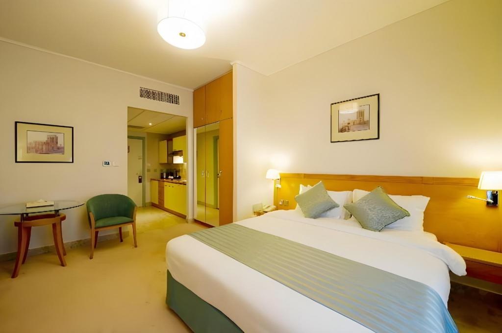 Al Bustan Centre Residence  Rooms  Rooms Image 10 10