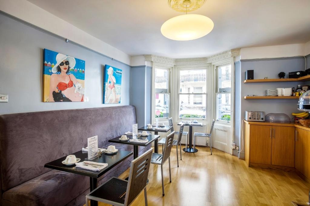 Brightonwave HoteldiningFood And Beverages1