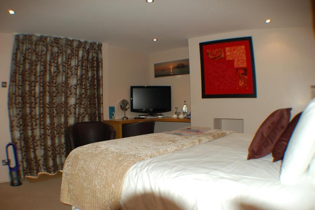 Brightonwave Hotelroomsrooms Image 1414