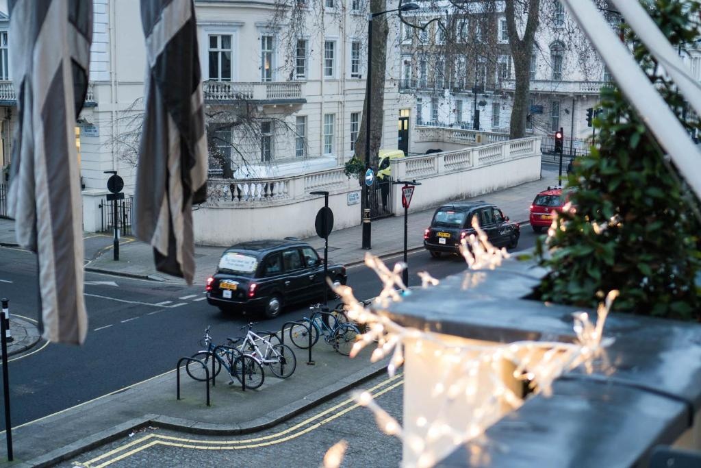 Eccleston Square Hotel  Facilities  Surrounding Environment 10