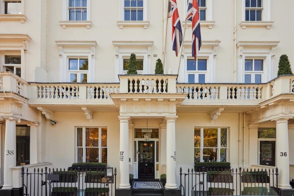Eccleston Square Hotel  Property Views  Entrance 1