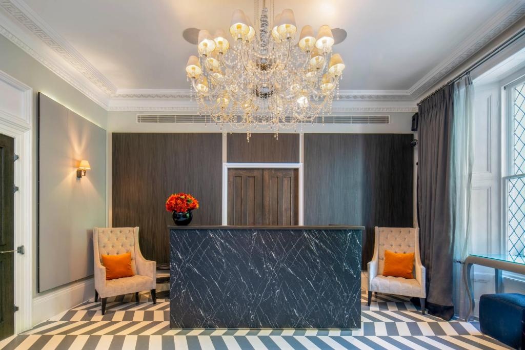 Eccleston Square Hotel  Property Views  Lobby 30