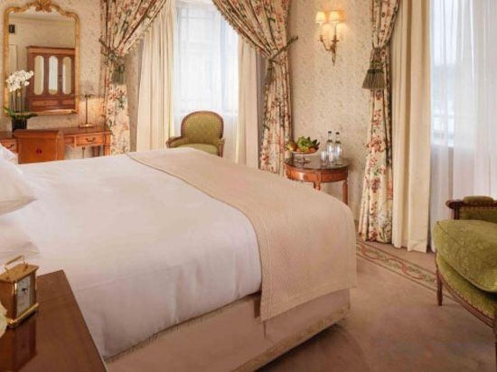 The Dorchester  Rooms  Rooms Image 53 53