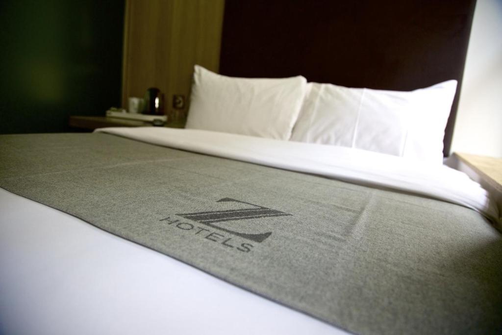 The Z Hotel Shoreditch  Rooms  Rooms Image 14 14
