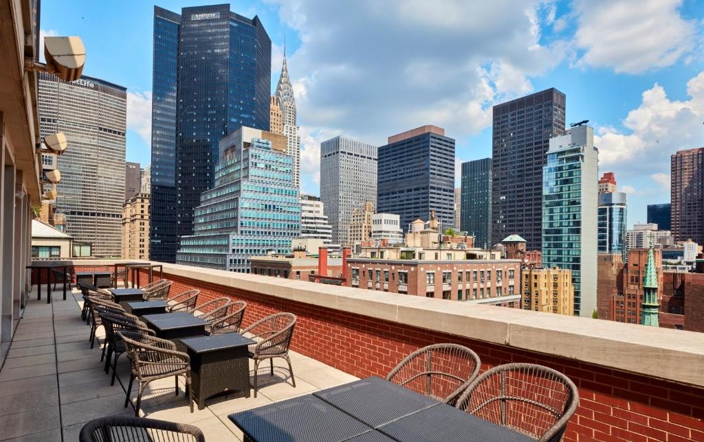 The Prince Kitano New York  Facilities  Barlounge 5