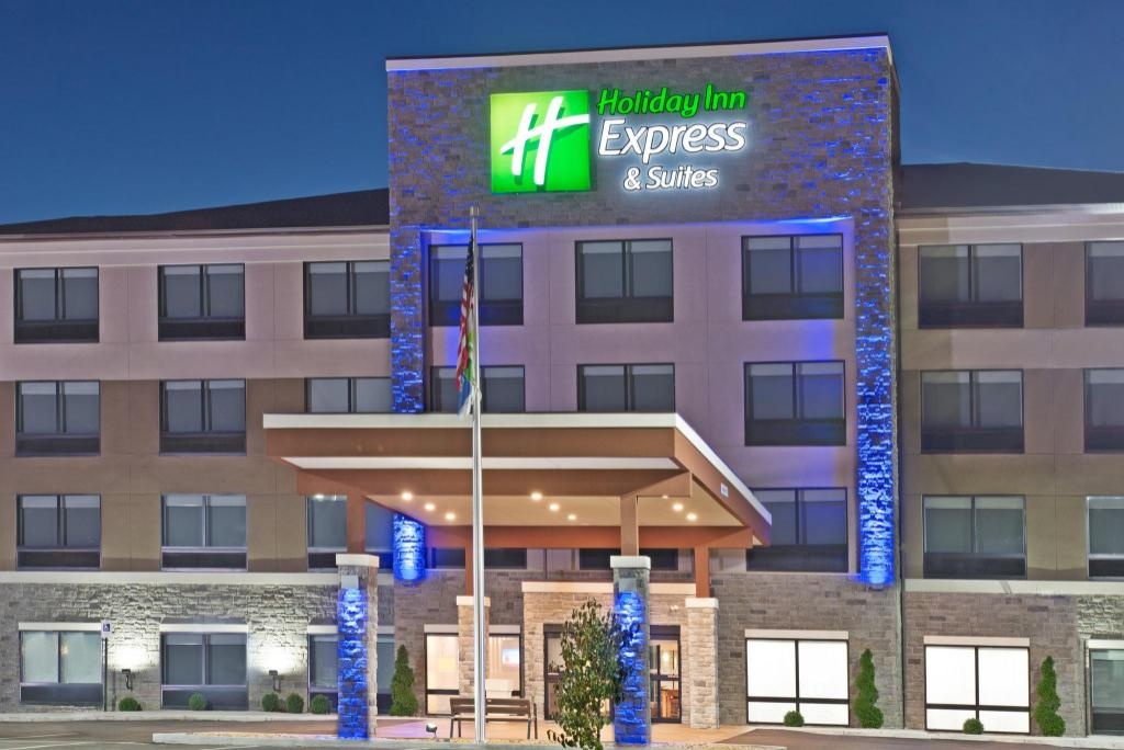 Holiday Inn Express Suites Uniontownpropertyviewspropertyviews Image 66
