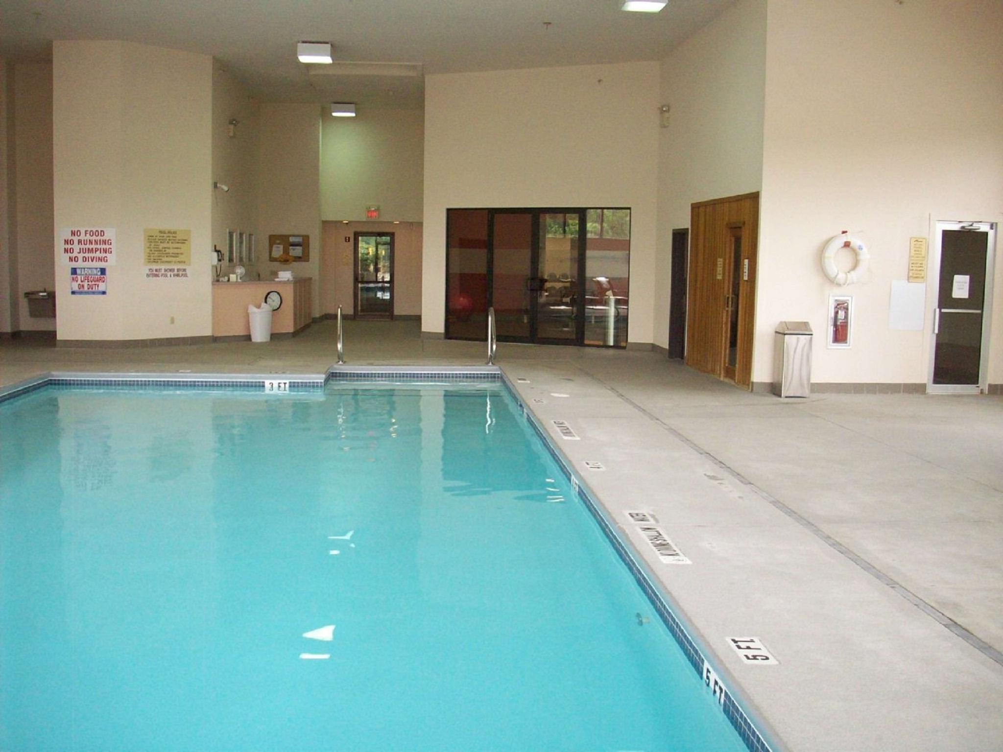 Swimming Pool Hampton Inn Uniontown In Uniontown Pa