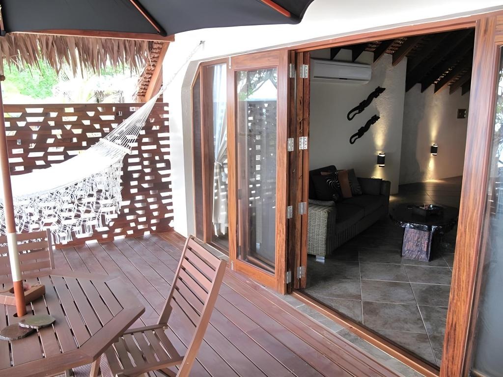 Lope Lope Lodge  Facilities  Balconyterrace 13