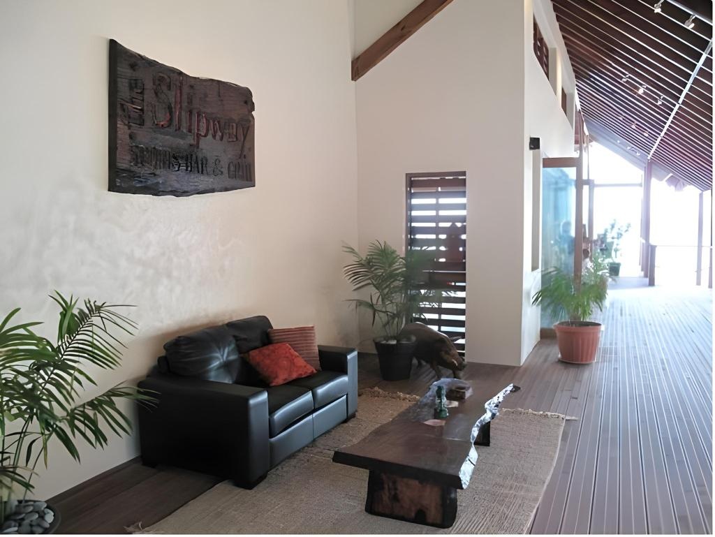 Lope Lope Lodge  Property Views  Interior View 8
