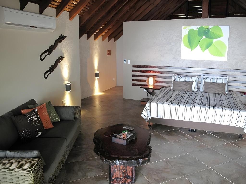 Lope Lope Lodge  Rooms  Executive Bungalow 3