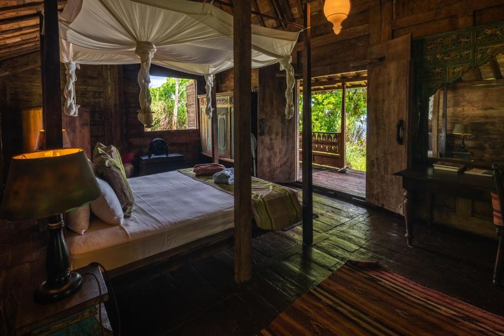 Ratua Private Island Resort  Rooms  Rooms Image 3 3