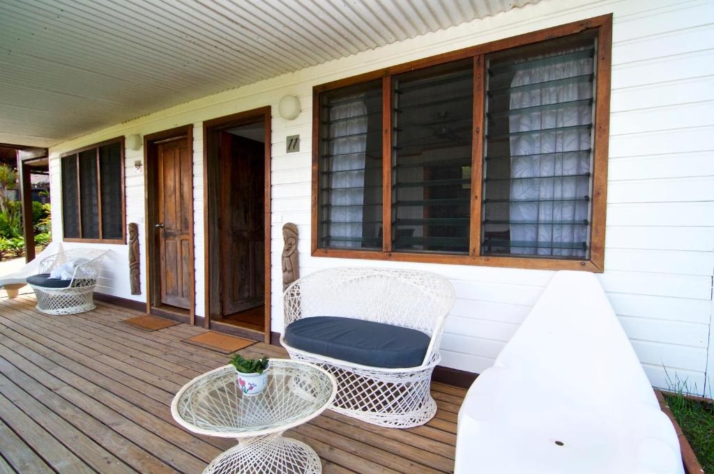 Deco Stop Lodge  Property Views  Property Views Image 12 12