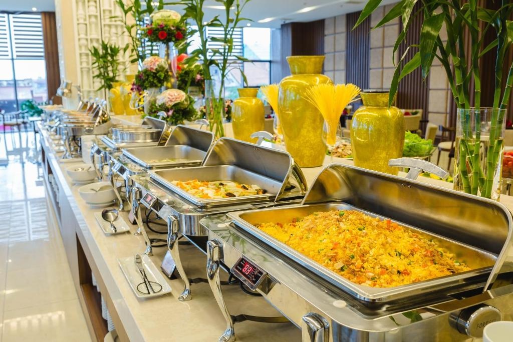 Muong Thanh Luxury Bac Ninh Hotel  Dining  Restaurant 12
