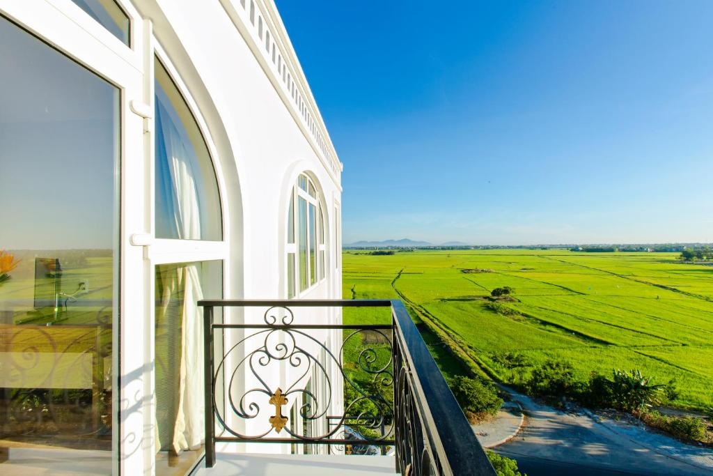 Lasenta Boutique Hotel Hoian  Facilities  Balconyterrace 17