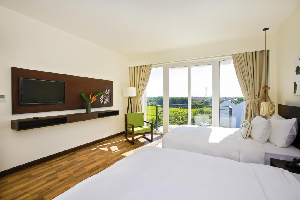 Lasenta Boutique Hotel Hoian  Rooms  Deluxe Triple Room With Balcony Room Plan 12