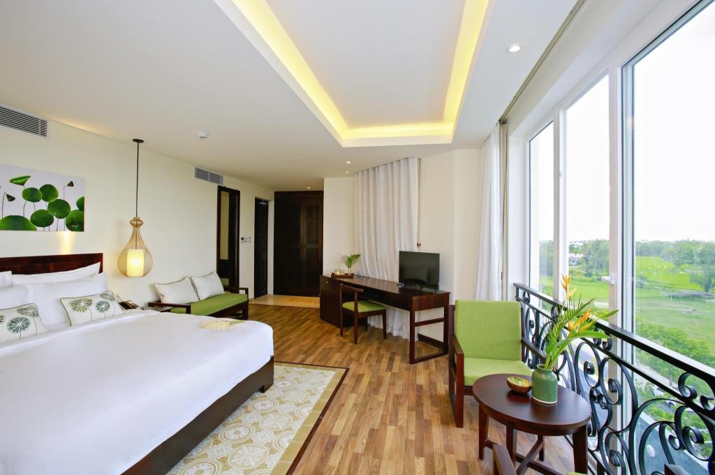 Lasenta Boutique Hotel Hoian  Rooms  Grand Deluxe Bed 21