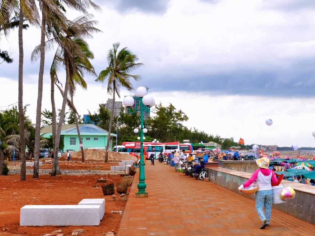 Back Beach   670 M From Property Ruby Tower Diamonds Room 2 In Vung Tau