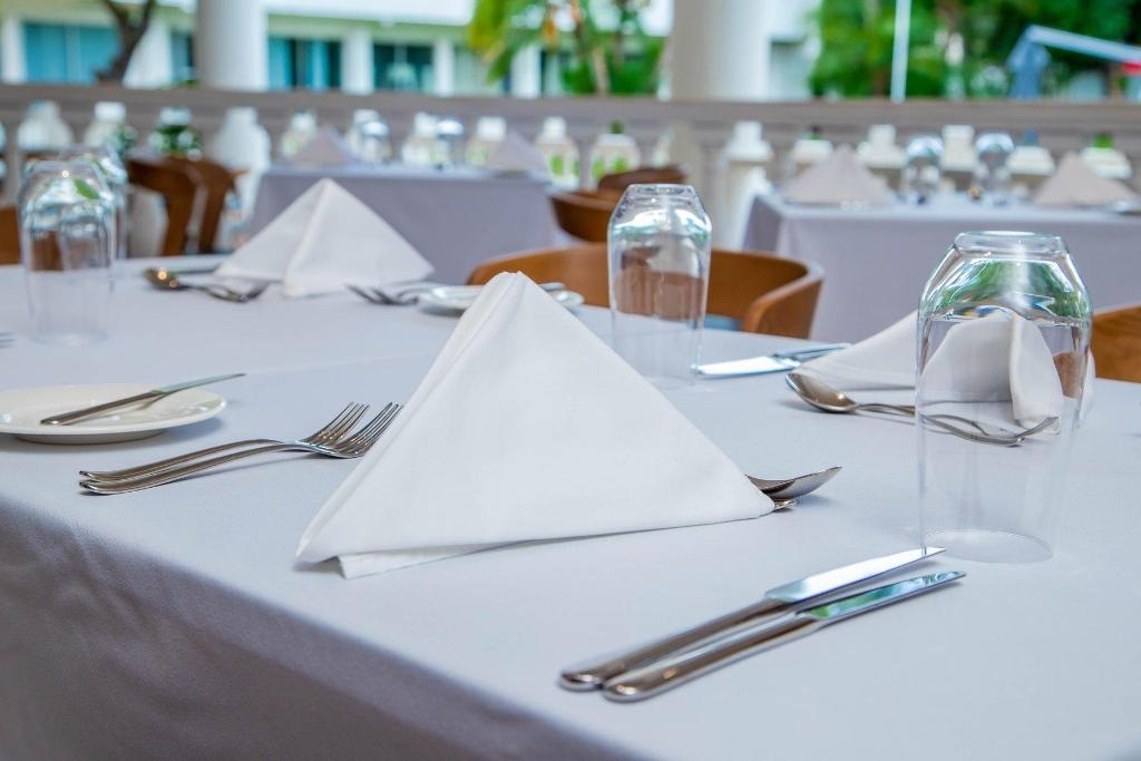 InterContinental Lusaka By IHG  Dining  Restaurant 6