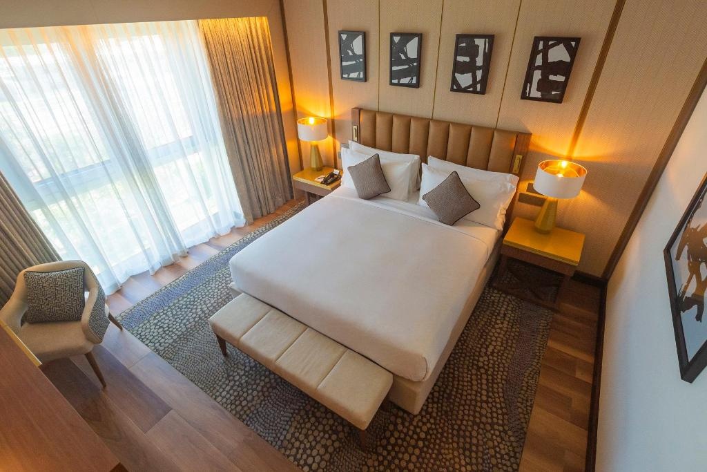 InterContinental Lusaka By IHG  Rooms  1 King Premium Guestroom 4