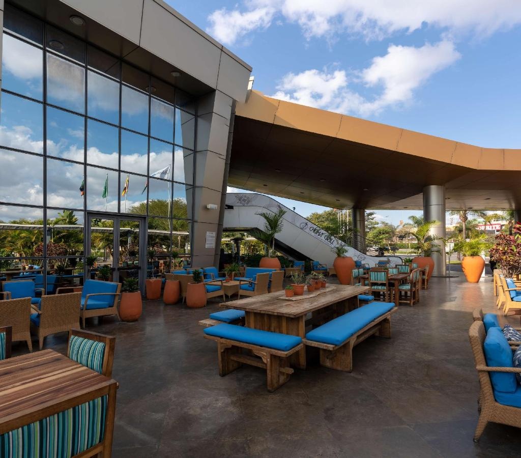Radisson Blu Hotel Lusaka  Dining  Restaurant 1