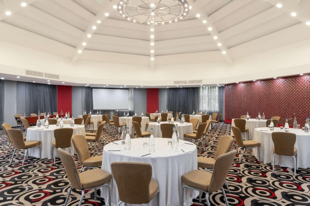 Radisson Blu Hotel Lusaka  Facilities  Ballroom 7