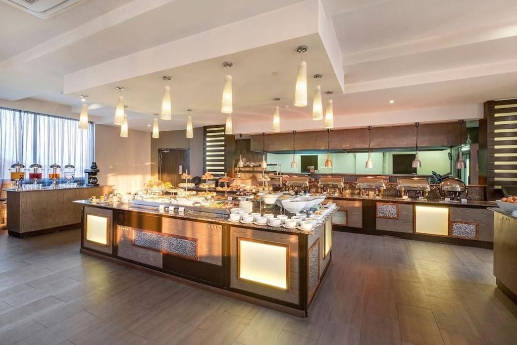 Protea Hotel Lusaka  Dining  Dining Image 18 18