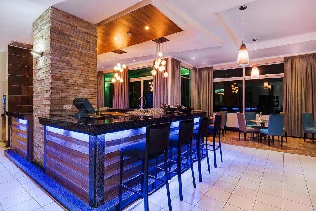 Protea Hotel Lusaka  Facilities  Barlounge 3