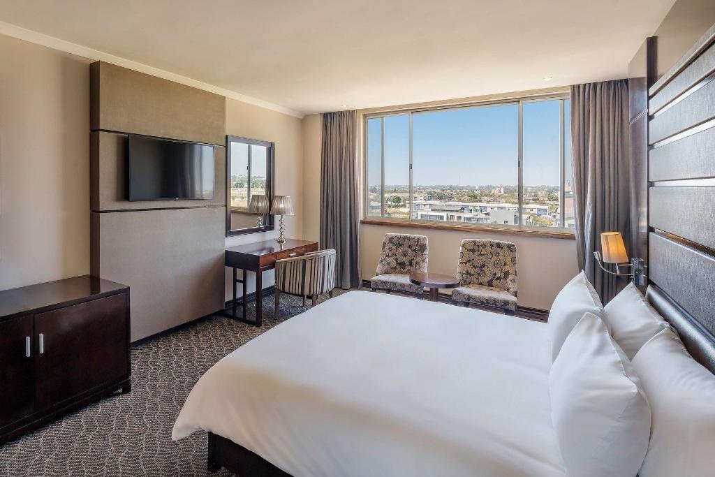 Protea Hotel Lusaka Tower  Rooms  Guest Room 1 King 7