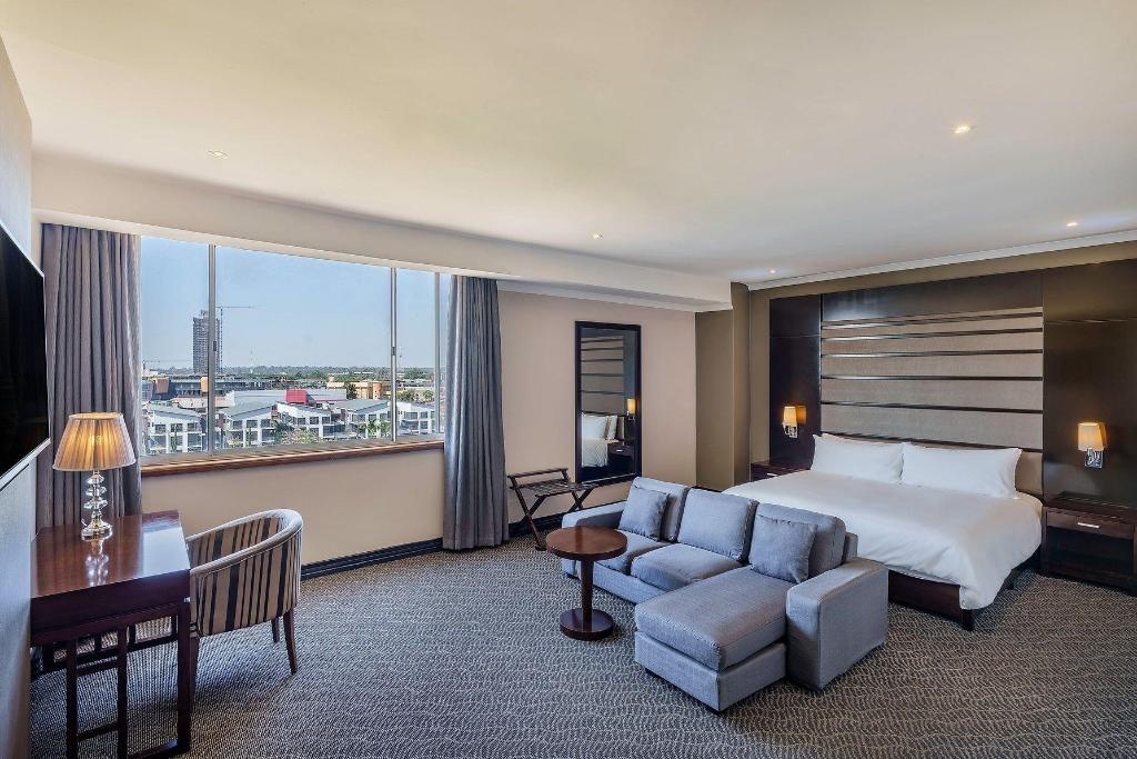 Protea Hotel Lusaka Tower  Rooms  Larger Guest Room 1 King Guestroom 1