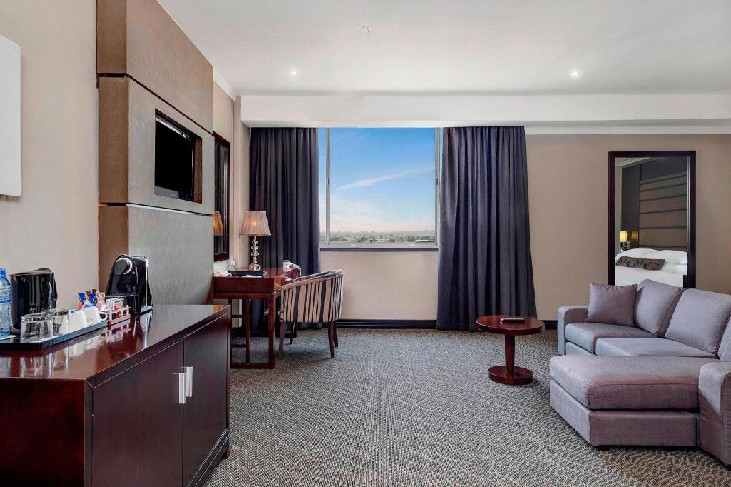 Protea Hotel Lusaka Tower  Rooms  Rooms Image 10 10