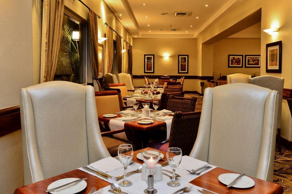 Southern Sun Ridgeway Lusaka  Dining  Restaurant 4