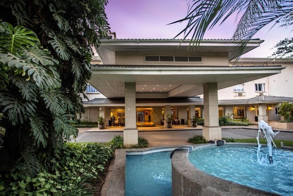 Southern Sun Ridgeway Lusaka  Property Views  Entrance 7